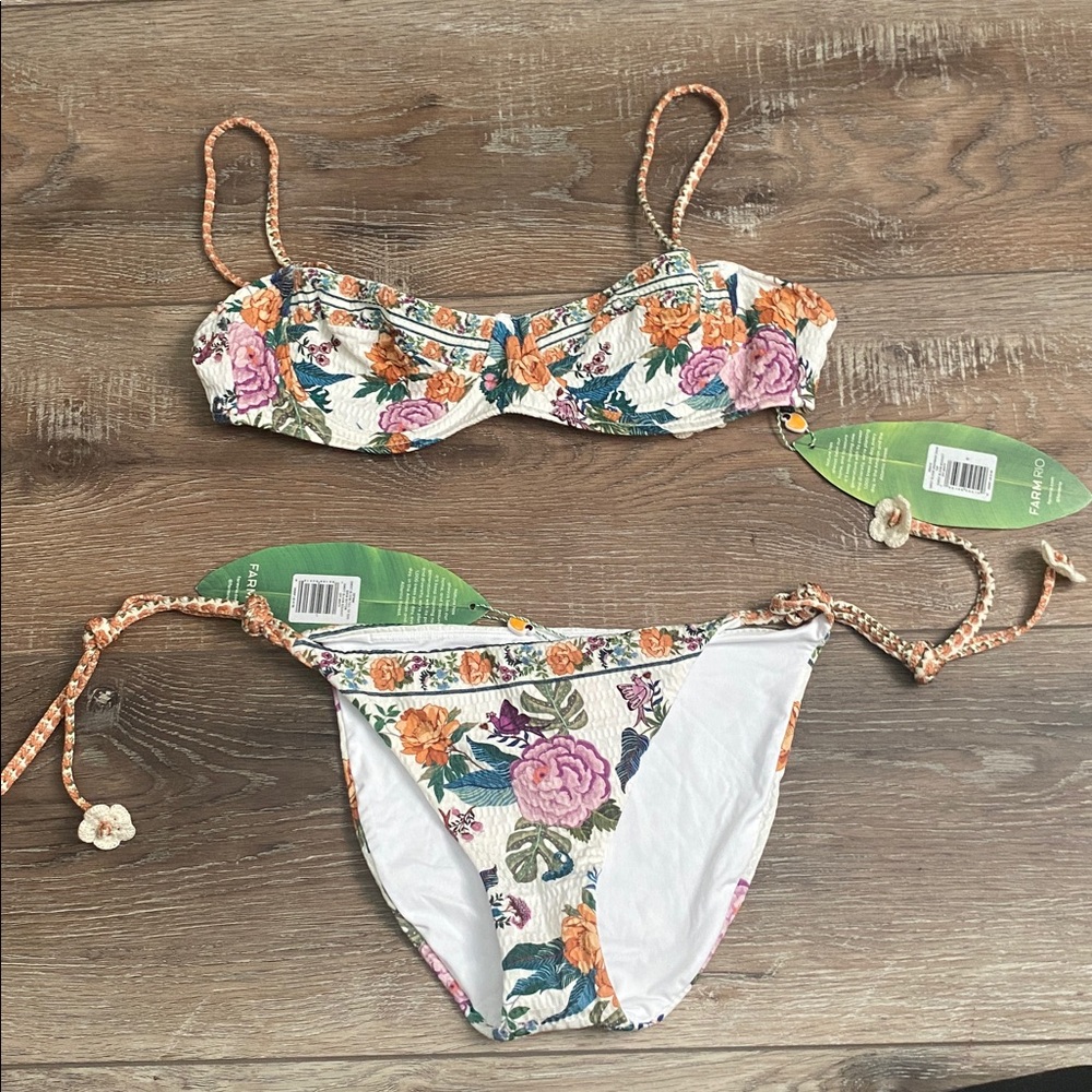 FARM Rio Sweet Bloom Underwire Bikini Top and Bottoms NWT + original packaging